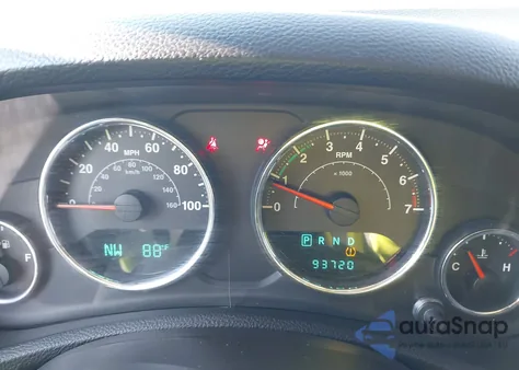 2012 Jeep Wrangler Unlimited Rubicon z USA, uszkodzony, nr VIN 1C4BJWFG7CL281844